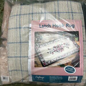 Craftways | Latch Hook Rug | Menuet | 46" x 24"